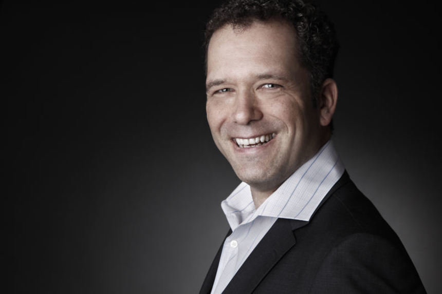 Jörn Steinhauer, CEO der alphasystems GmbH arbeitet an einer Online-Plattform für Apotheker. Foto: alphasystems