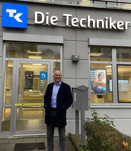 Bildrechte: Die Techniker Krankenkasse, Axel Lück, Business Customer Consultant bei der Techniker Krankenkasse in Augsburg